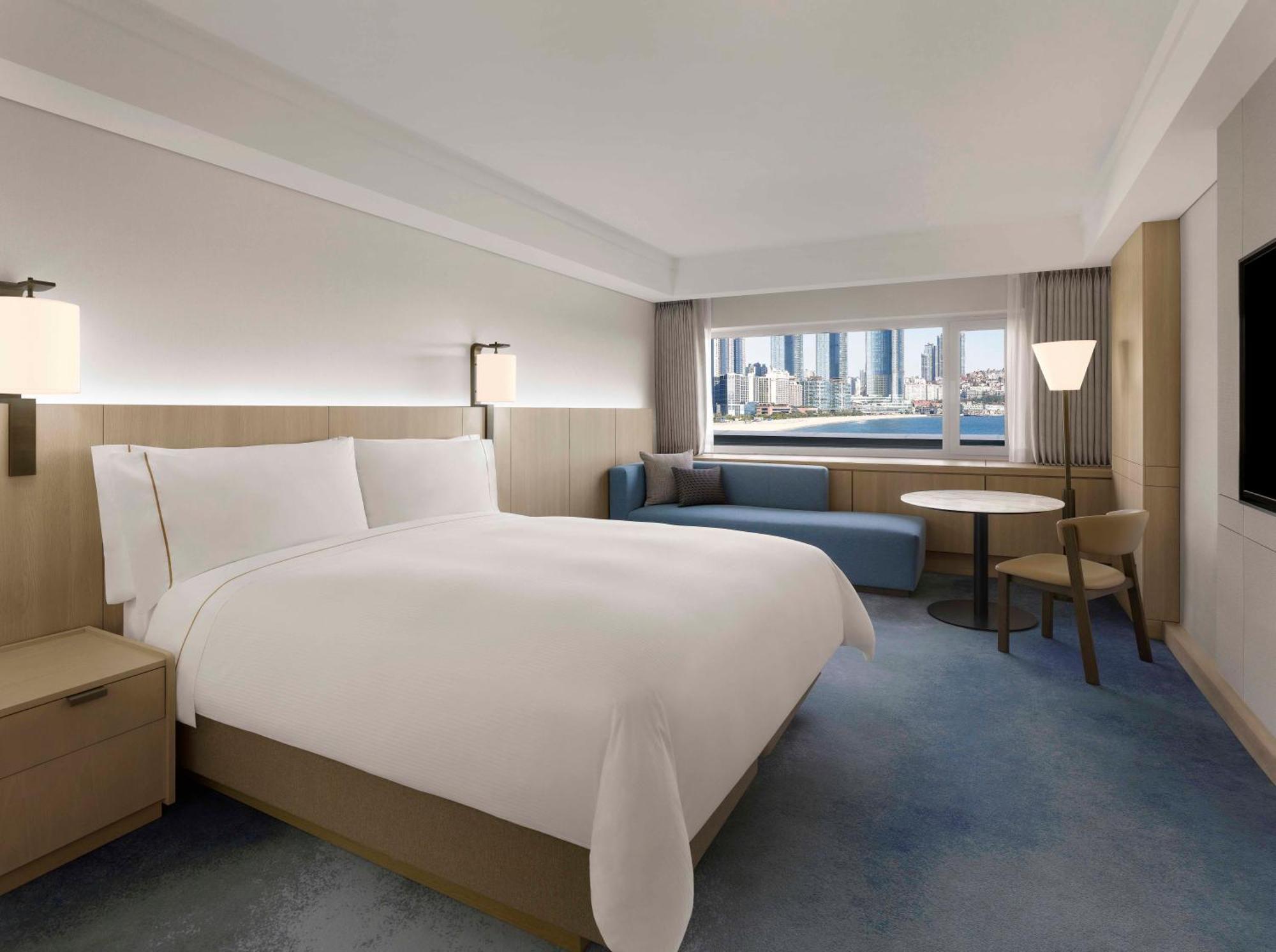 The Westin Josun Busan Exterior photo