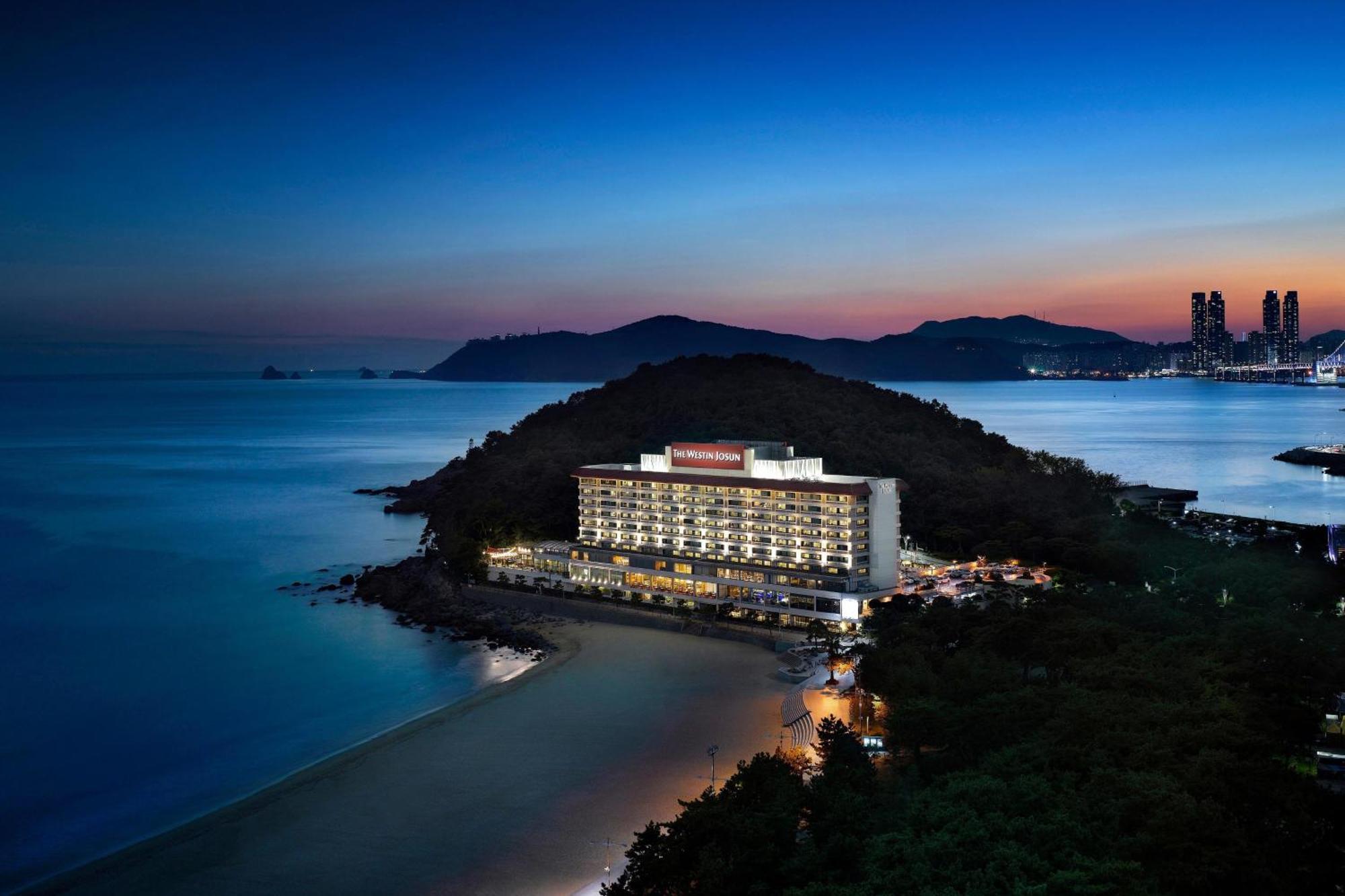 The Westin Josun Busan Exterior photo