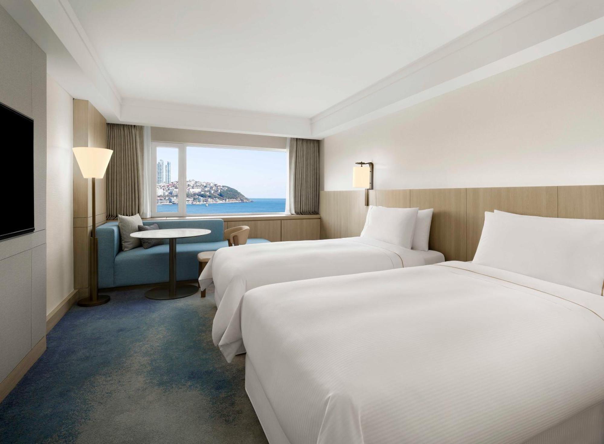 The Westin Josun Busan Exterior photo