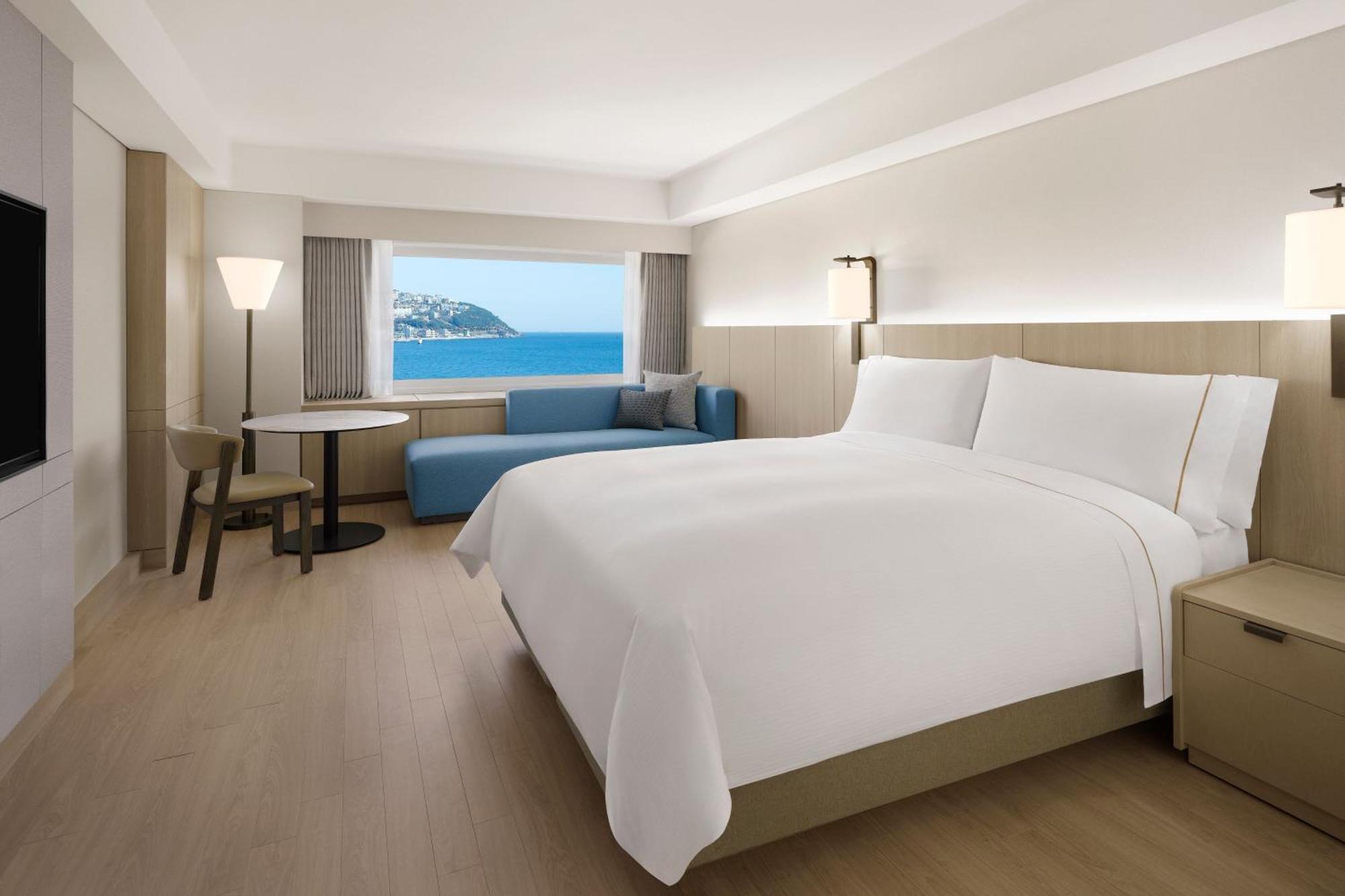 The Westin Josun Busan Exterior photo